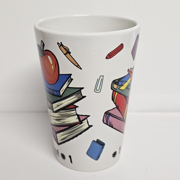 Laura Secord #1 Teacher Mug – Apple & Books Design, Ceramic Coffee Cup - Picture 3 of 8